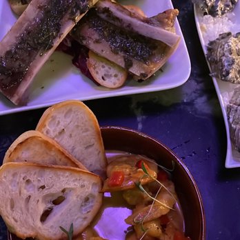 Sobre Mesa - Cocktail Bars Near Me - Oakland, California