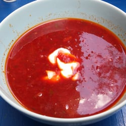 Balalayka - Großer Teller Rote Beete Suppe Borschtsch für 2.50 Euro