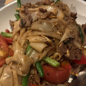 Sistory - Pad see ew - Thai Near Me - Albany, California