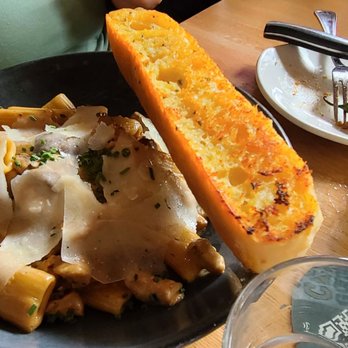 Moxies - Chicken Madeira Rigatoni, is really good! - Cocktail Bars Near Me - Dallas, Texas Moxies - Chicken Madeira Rigatoni, is really good! - Cocktail Bars Near Me - Dallas, Texas