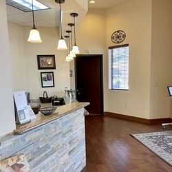 Advanced Eyelid Surgery - Waiting area