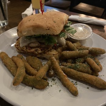Luna Bar & Grill - American Near Me - Lafayette, Louisiana Luna Bar & Grill - American Near Me - Lafayette, Louisiana