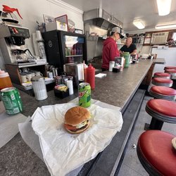 The Sandwhich Shop aka "Squeeze Box