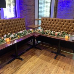809 Sports Bar and Restaurant