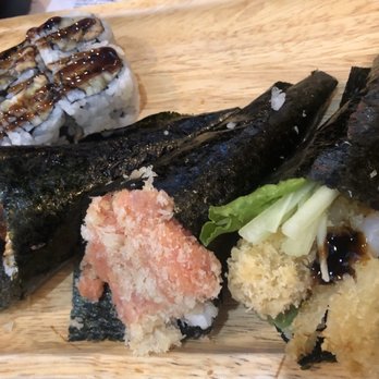 Akino - Sushi Bars Near Me - Elmhurst, New York