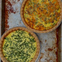 Bread & Bone - Arugula and goat cheese quiche
Bacon, cheddar, scallion quiche