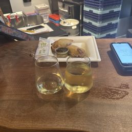 Veggie empanadas & the sauvignon blanc