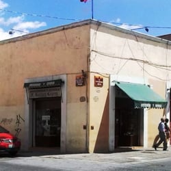 Joyería y Orfebrería J. Gómez López - Una joyería con gran lujo.