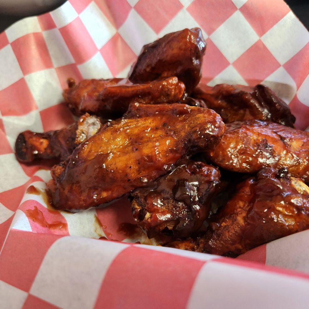Smokin' Hogan's - Wings - Barbeque Near Me - Corydon, Indiana Smokin' Hogan's - Wings - Barbeque Near Me - Corydon, Indiana