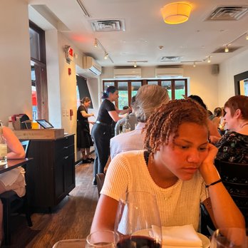 A Mano - Italian Near Me - Philadelphia, Pennsylvania