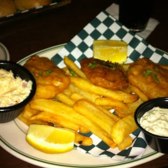 Miller's Pub - Fish and chips (with cole slaw and tartar sauce) - American Near Me - Chicago, Illinois