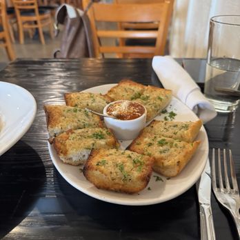 Etto Pasta Bar - Etto Bread - Italian Near Me - Paso Robles, California Etto Pasta Bar - Etto Bread - Italian Near Me - Paso Robles, California
