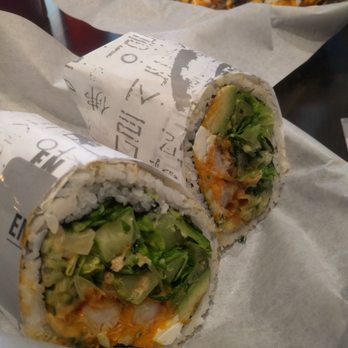 En Hakkore 2.0 - Crunch sushirrito - Asian Fusion Near Me - Chicago, Illinois