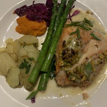 Vintage Press - Salmon garnished with Asparagus, Beets and sweet potato puree - American Near Me - Visalia, California Vintage Press - Salmon garnished with Asparagus, Beets and sweet potato puree - American Near Me - Visalia, California