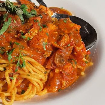 SAVR - Lobster fra diavolo - American Near Me - Boston, Massachusetts
