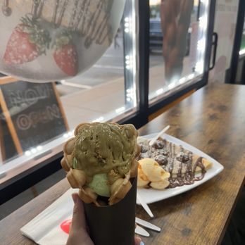Scoops & Crepes - Ice Cream & Frozen Yogurt Near Me - Montclair, California Scoops & Crepes - Ice Cream & Frozen Yogurt Near Me - Montclair, California
