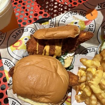 Dave's Hot Chicken - Small chicken - Chicken Shop Near Me - Monrovia, California Dave's Hot Chicken - Small chicken - Chicken Shop Near Me - Monrovia, California