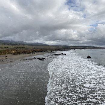 W R Hearst Memorial State Beach - Beaches Near Me - San Simeon, California W R Hearst Memorial State Beach - Beaches Near Me - San Simeon, California