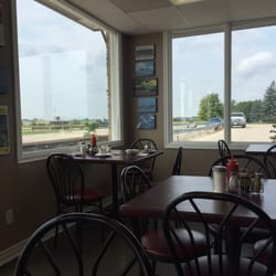 Airpark Cafe - Inside with a view of the runway