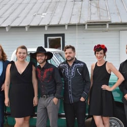 Gussied - The band @ Heritage Prairie Farm - Elburn, IL