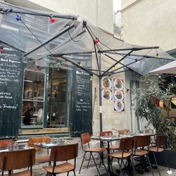 Marché des Enfants Rouges - One of the restaurants in the market