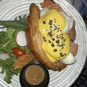 Brunch at Peony - Smoked Salmon Egg Benedict on a Croissant - Breakfast & Brunch Near Me - Suwanee, Georgia