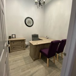Kismet Laser & Esthetics - Consultation Room