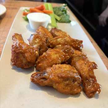 The Airplane Restaurant - Wings! - American Near Me - Colorado Springs, Colorado The Airplane Restaurant - Wings! - American Near Me - Colorado Springs, Colorado