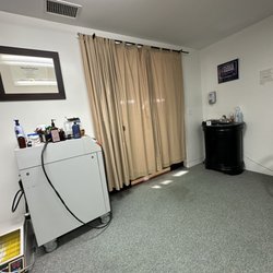 Dermatology Associates of Southern California - The makeshift door and clutter.