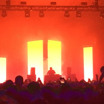 Mana Wynwood - Flying Lotus at Indoor Stage - Video/Film Production Near Me - Miami, Florida Mana Wynwood - Flying Lotus at Indoor Stage - Video/Film Production Near Me - Miami, Florida