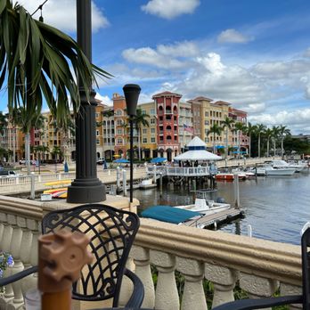 Bambu Tropical Bar and Grille - a view of a marina - Bars Near Me - Naples, Florida Bambu Tropical Bar and Grille - a view of a marina - Bars Near Me - Naples, Florida
