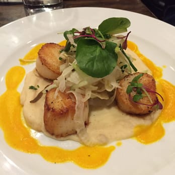 Rusconi's American Kitchen - Sea Scallops with Cauliflower Puree - American Near Me - Phoenix, Arizona Rusconi's American Kitchen - Sea Scallops with Cauliflower Puree - American Near Me - Phoenix, Arizona