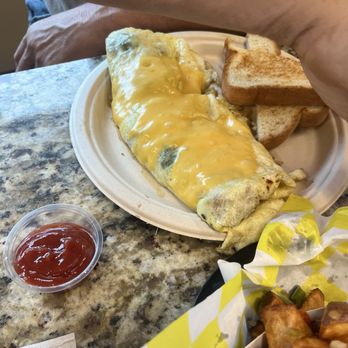 Mama C’s Mac N Smash - Make your own Omelette was loaded and huge ! Side was home fries, or breakfast potatoes. - Caterers Near Me - Lexington, North Carolina Mama C’s Mac N Smash - Make your own Omelette was loaded and huge ! Side was home fries, or breakfast potatoes. - Caterers Near Me - Lexington, North Carolina