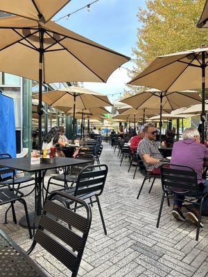 Harry Caray's Tavern, Navy Pier by null