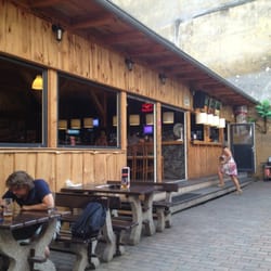 Dominik Jazz rock café - vnitřní terasa