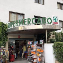 Supermercado Spar - Supermarkt für Touristen. Supermarket for tourists.