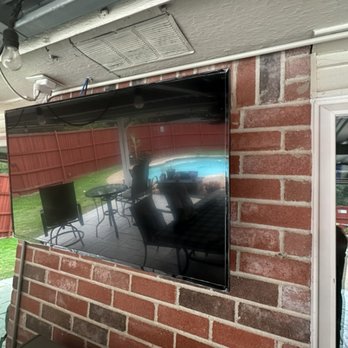 Smart Guard Technologies - Outdoor tv mounting - Home Automation Near Me