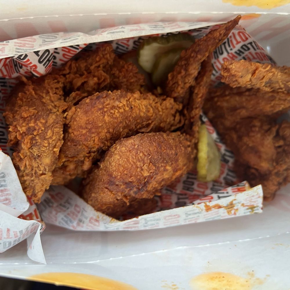 Howlin' Ray's - Wings - Southern Near Me - Pasadena, California Howlin' Ray's - Wings - Southern Near Me - Pasadena, California