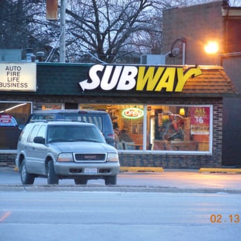 Subway - a car parked in front of a subway restaurant - Sandwiches Near Me - Worth, Illinois Subway - a car parked in front of a subway restaurant - Sandwiches Near Me - Worth, Illinois