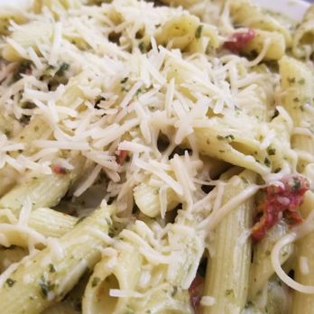 Diamondback Grill - Pesto penne pasta with artichoke hearts, sun-dried tomatoes, and parmesan. Super yum! - Wine Bars Near Me - Sonora, California