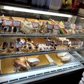 Half Moon Bay Bakery - Cake Section - Bakeries Near Me - Half Moon Bay, California Half Moon Bay Bakery - Cake Section - Bakeries Near Me - Half Moon Bay, California