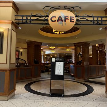Marketplace Cafe at Nordstrom - Outside - Cafes Near Me - San Diego, California