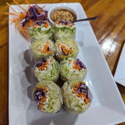YoYo Best Thai - Garden salad rolls