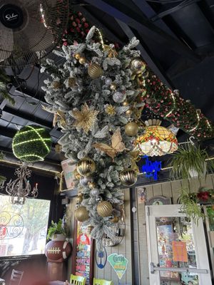 Santi’s West Ashley by null