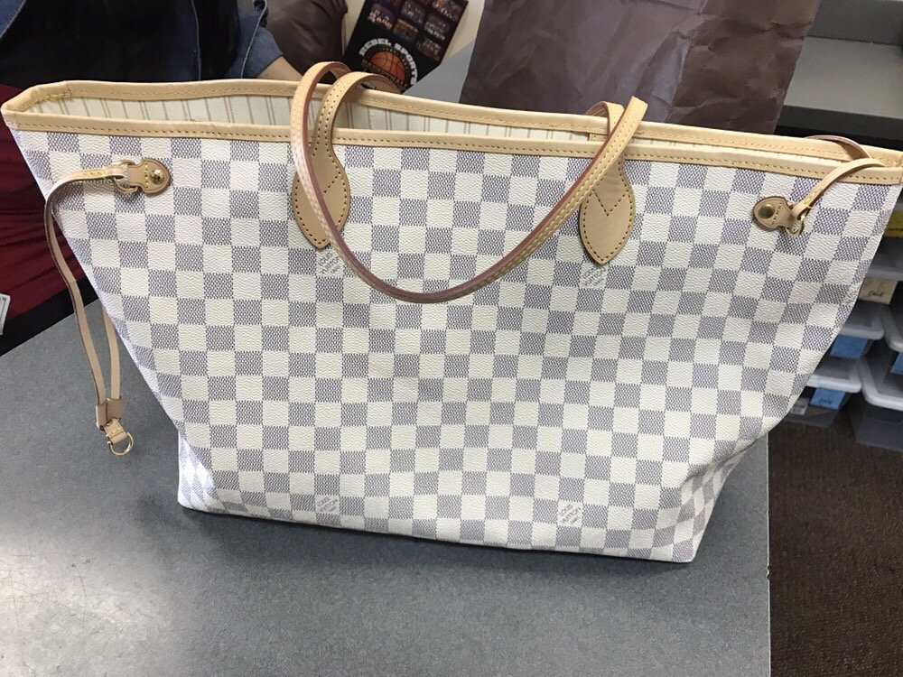 LYNDHURST LUGGAGE & SHOE REPAIR Updated October 2024 18 Photos & 14