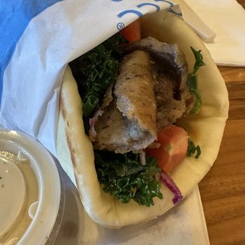 Luna Grill La Canada Flintridge - Lukewarm gyro with Kale - Mediterranean Near Me - La Canada Flintridge, California Luna Grill La Canada Flintridge - Lukewarm gyro with Kale - Mediterranean Near Me - La Canada Flintridge, California