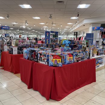 Macy's - Department Stores Near Me - Austin, Texas