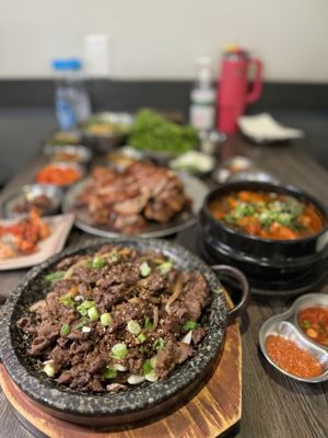 LA 장충 평안도 족발집 (올림픽점) LA Jangchung Jokbal by null