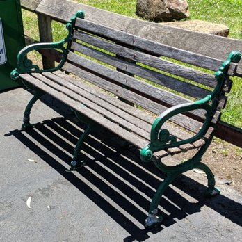 Six Flags Discovery Kingdom - Worn out bench baking in the sun - Amusement Parks Near Me - Vallejo, California
