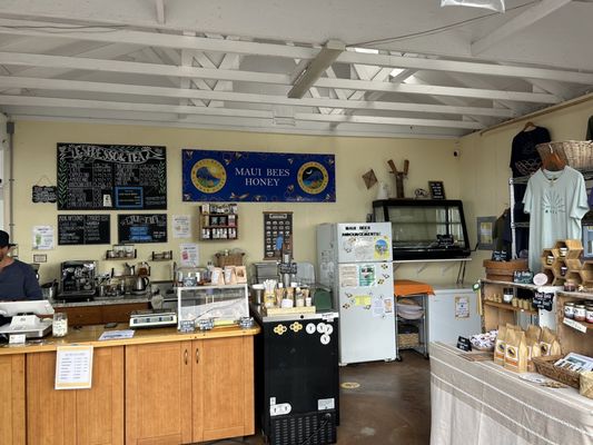 Maui Bees Farm by null